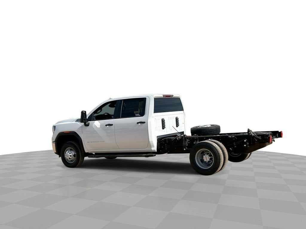 2026 GMC Sierra 3500 HD Chassis Cab Pro