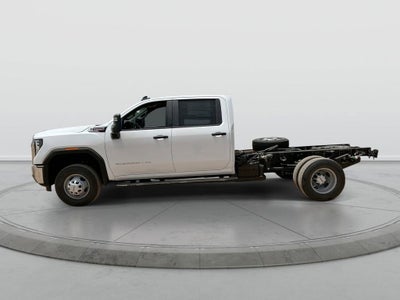 2026 GMC Sierra 3500 HD Chassis Cab Pro