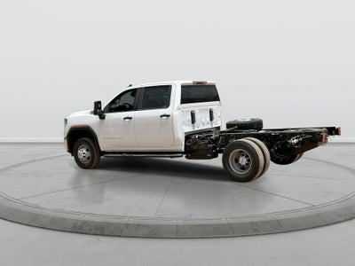 2026 GMC Sierra 3500 HD Chassis Cab Pro