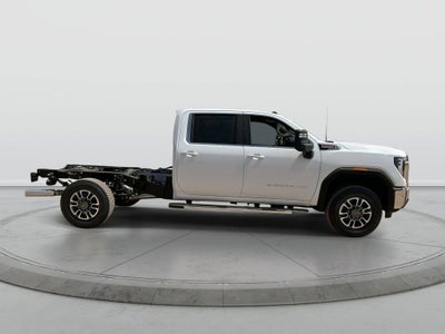 2026 GMC Sierra 3500 HD SLE
