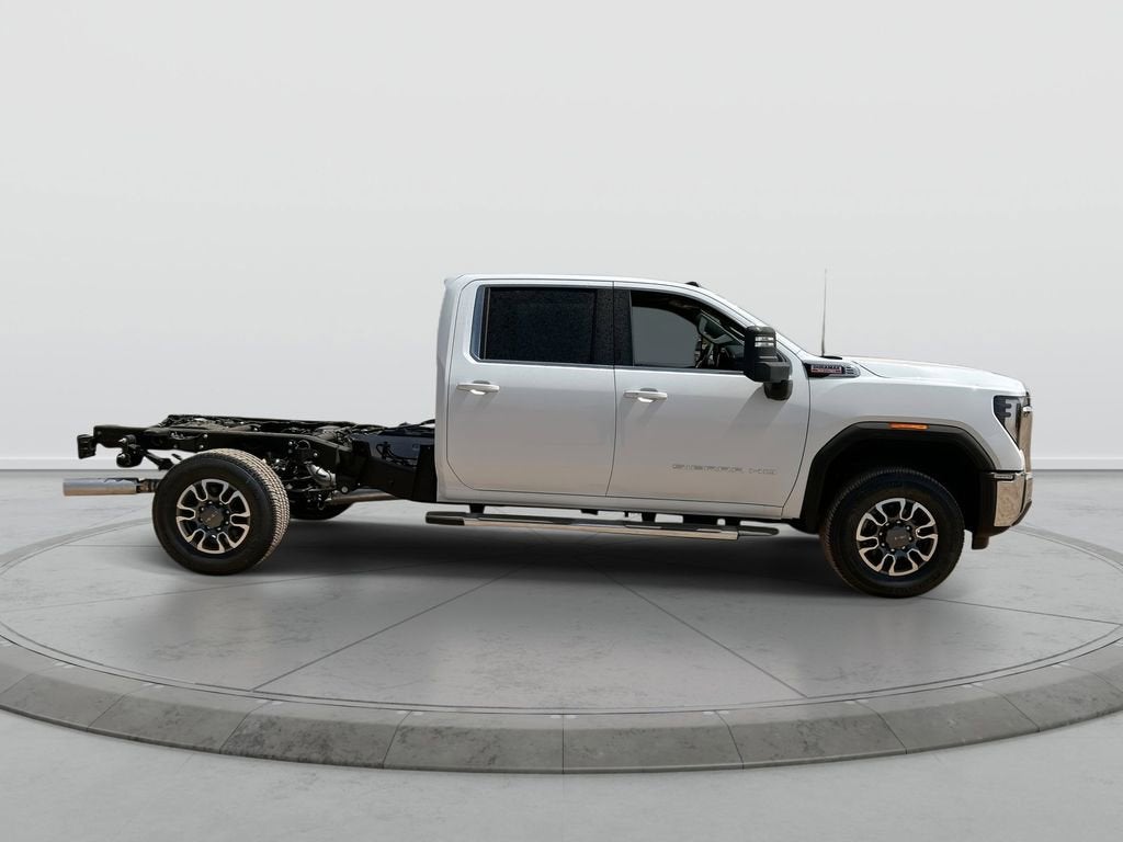 2026 GMC Sierra 3500 HD SLE