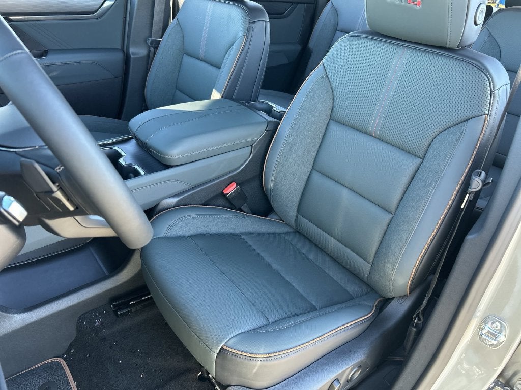 2027 GMC Acadia AT4