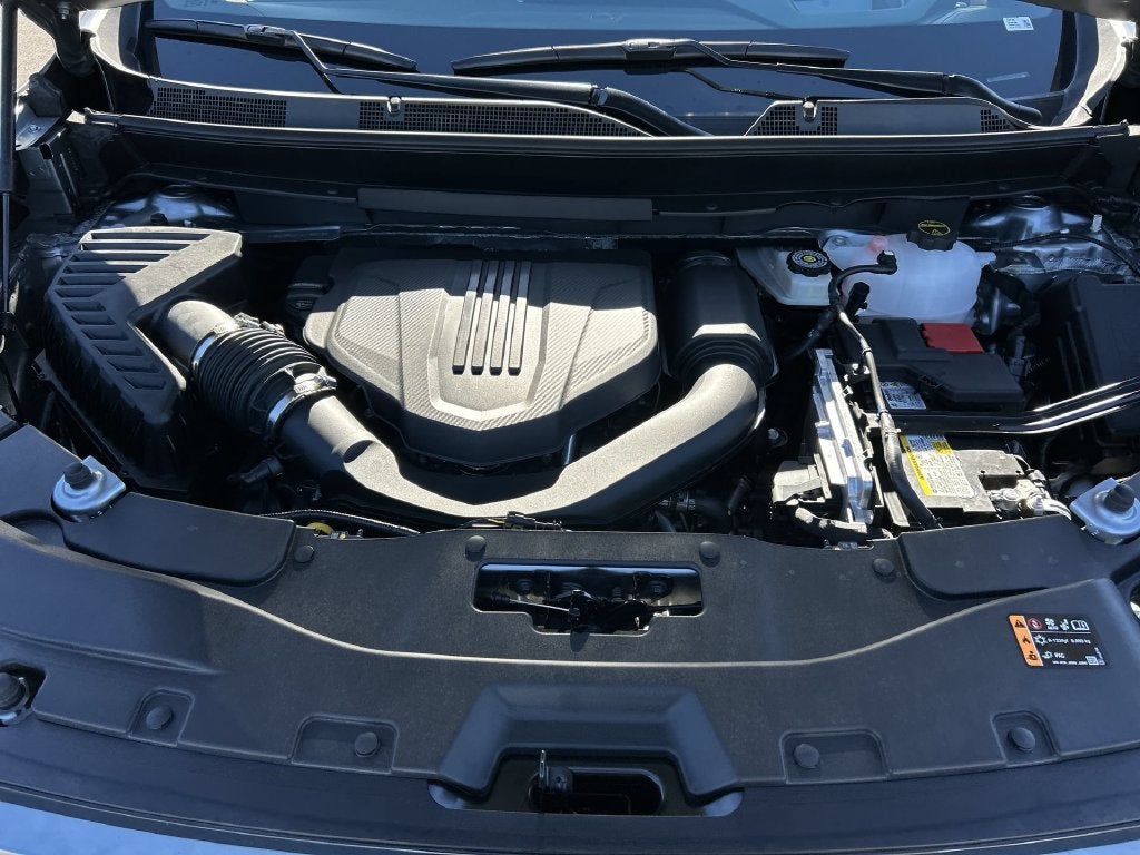 2027 GMC Acadia AT4