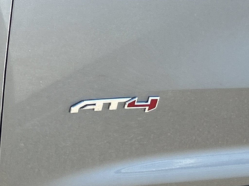 2027 GMC Acadia AT4