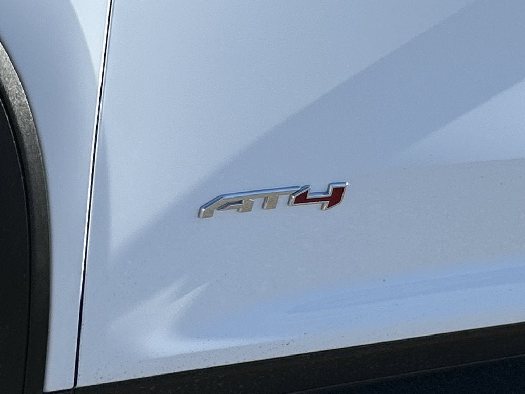 2027 GMC Acadia AT4