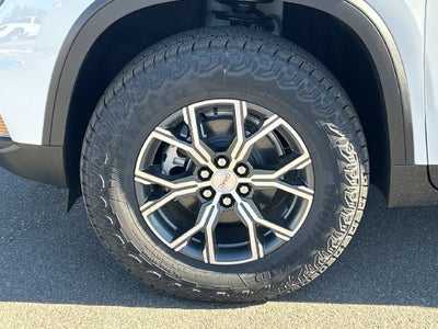 2027 GMC Acadia AT4