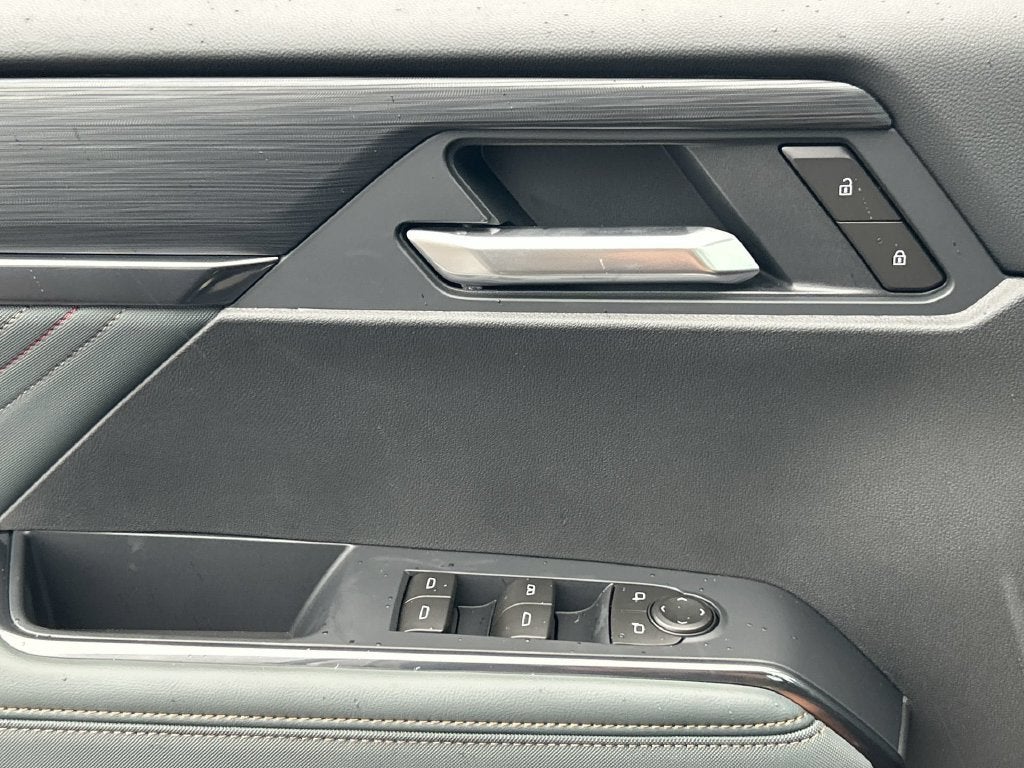 2027 GMC Acadia AT4
