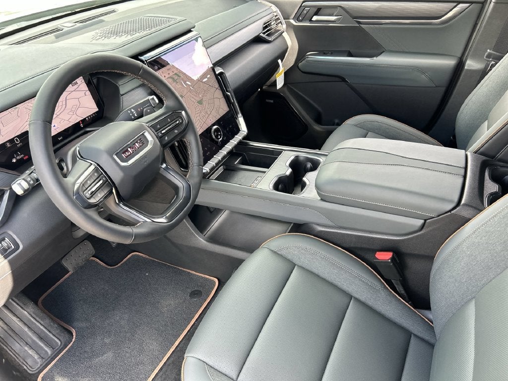2027 GMC Acadia AT4