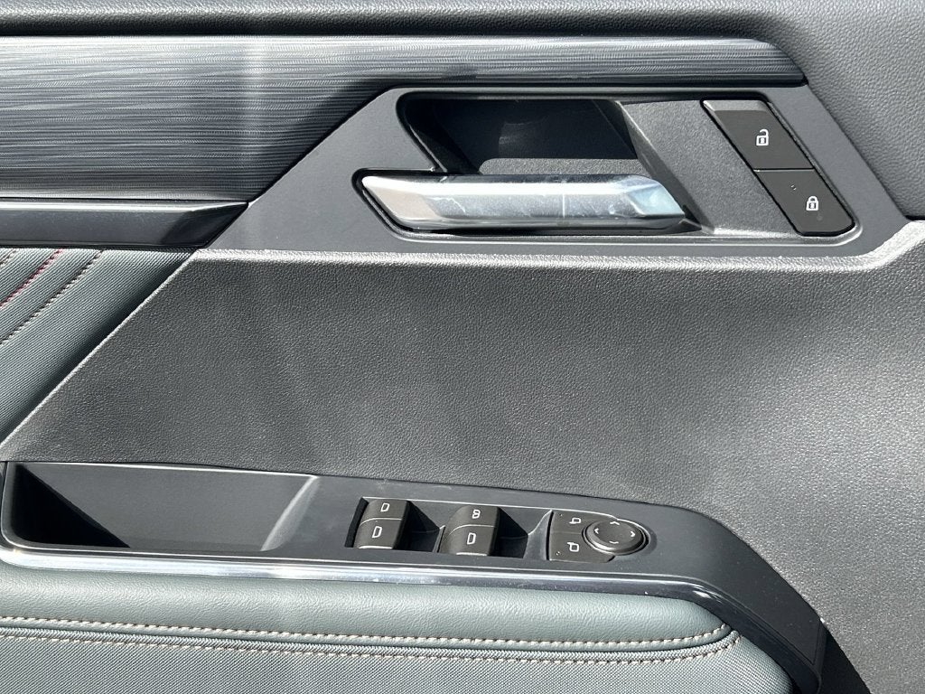 2027 GMC Acadia AT4