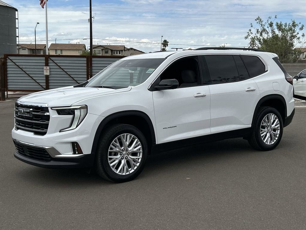 2024 GMC Acadia Elevation