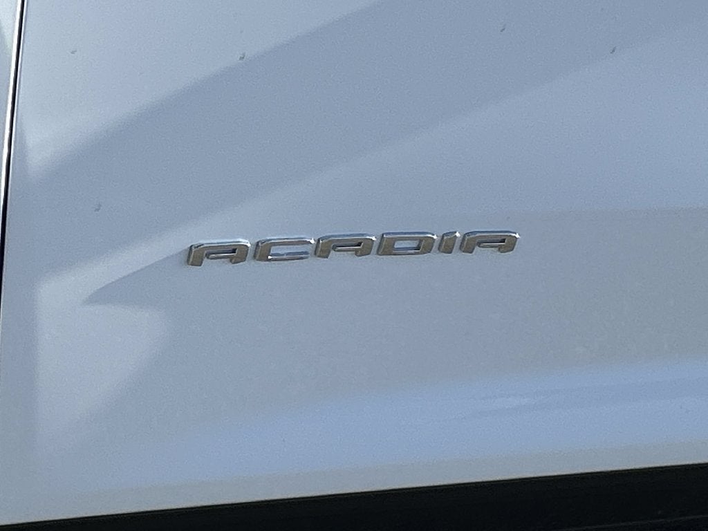 2027 GMC Acadia Elevation