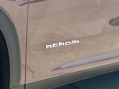 2024 GMC Acadia Elevation