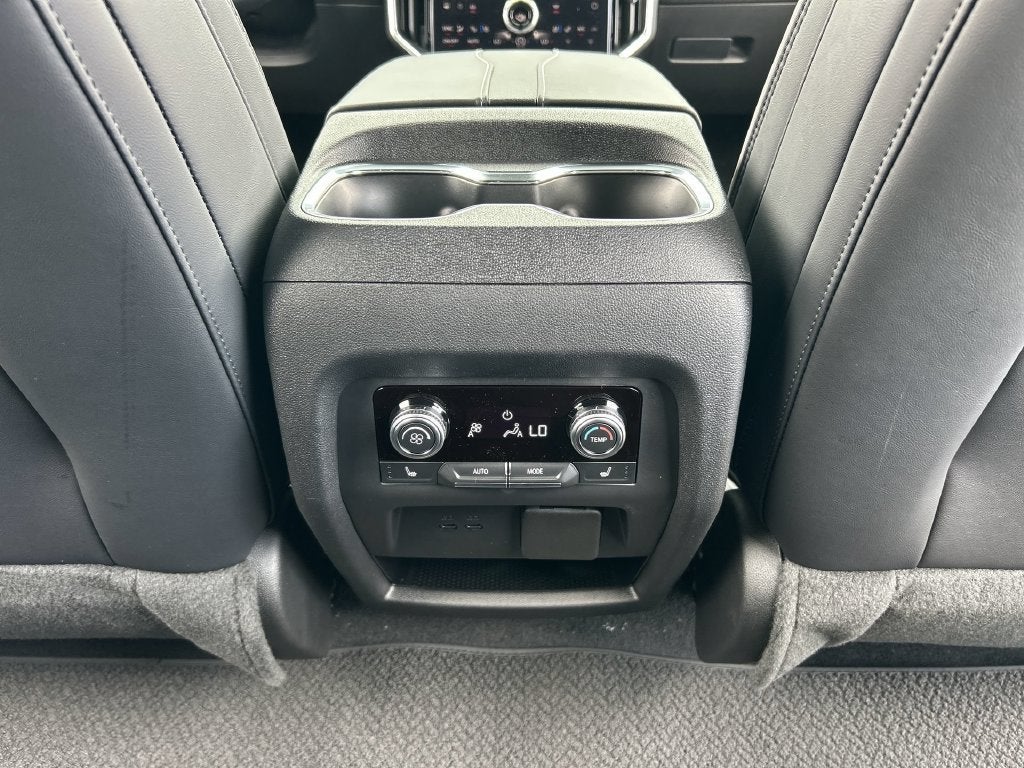 2027 GMC Acadia Denali