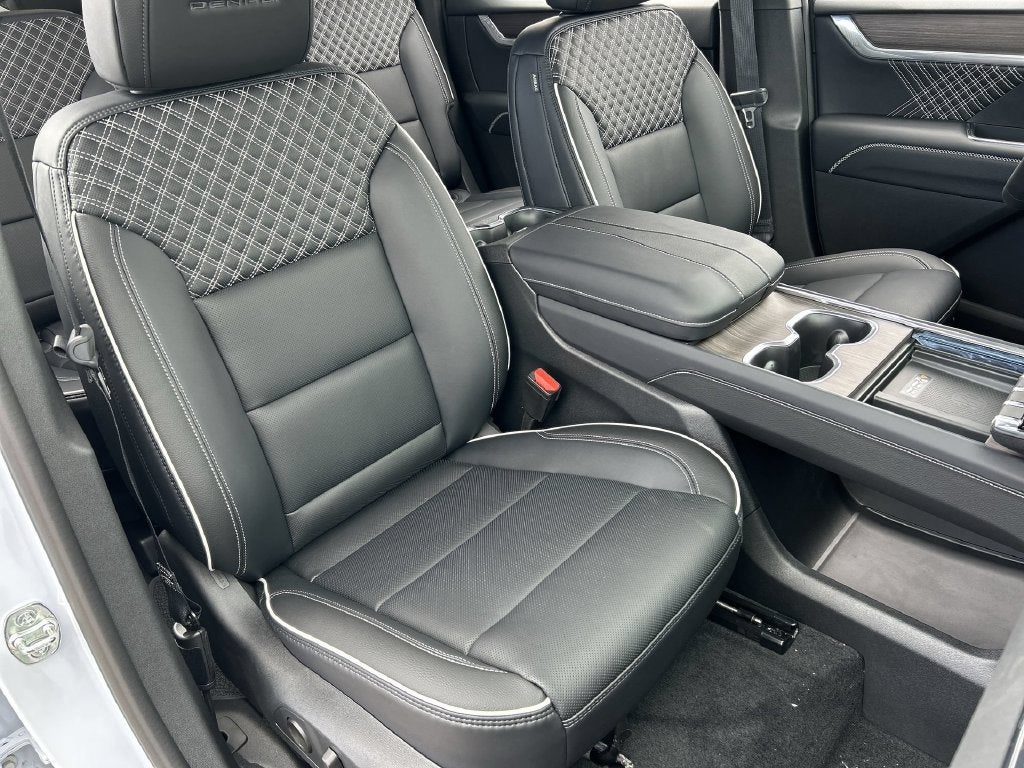 2027 GMC Acadia Denali