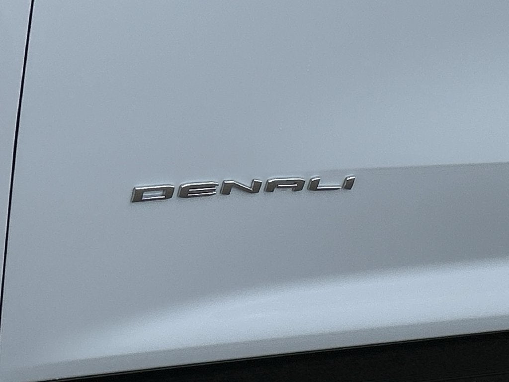 2027 GMC Acadia Denali