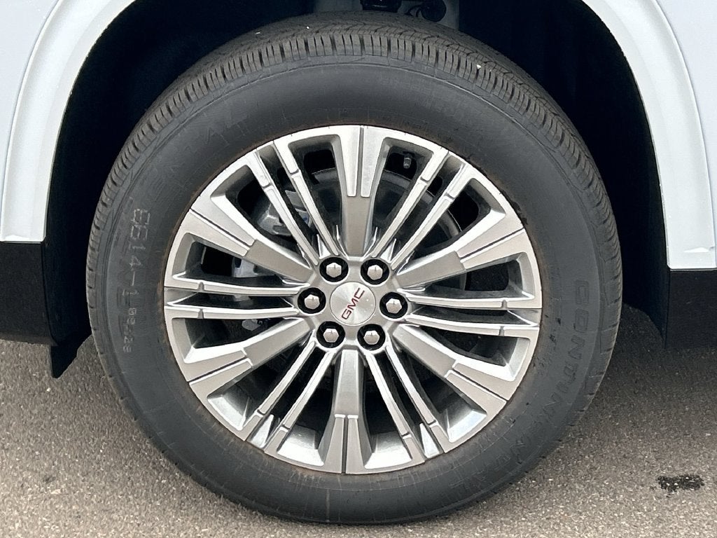 2027 GMC Acadia Denali