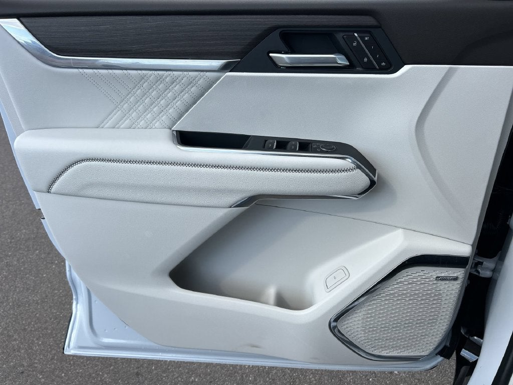 2027 GMC Acadia Denali