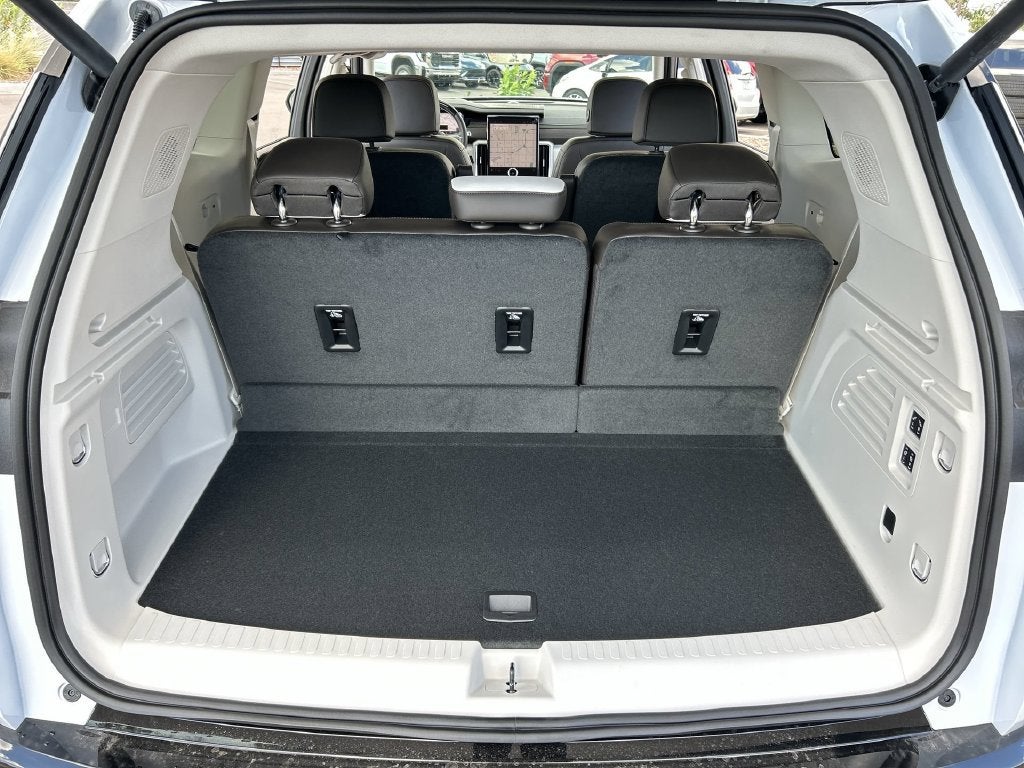 2027 GMC Acadia Denali