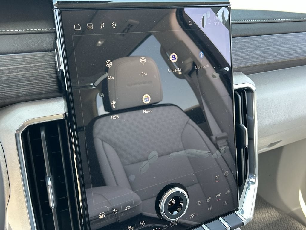 2026 GMC Acadia Denali - Photo 13