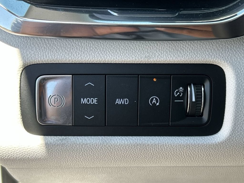 2026 GMC Acadia Denali - Photo 18