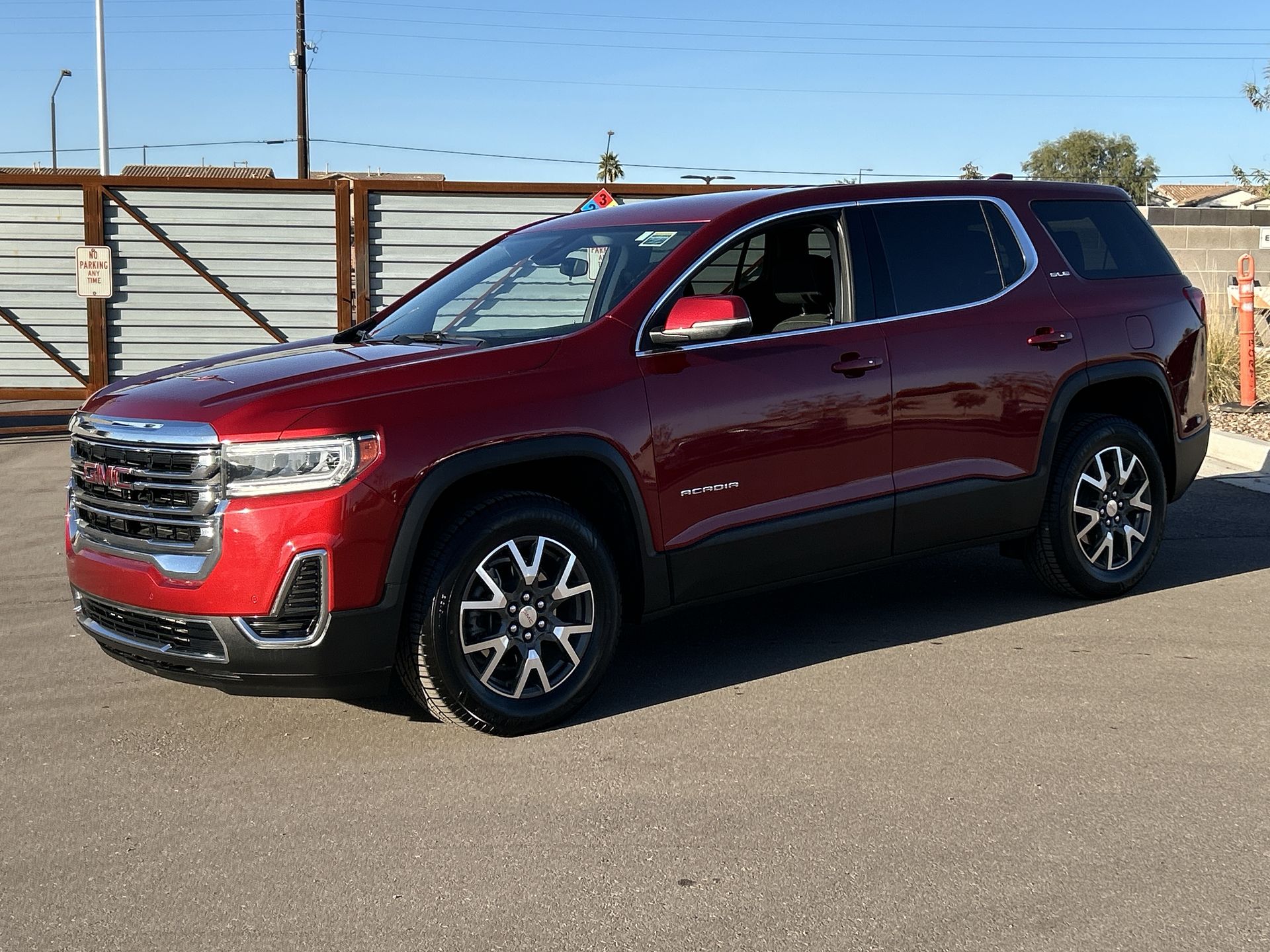 2023 GMC Acadia SLE