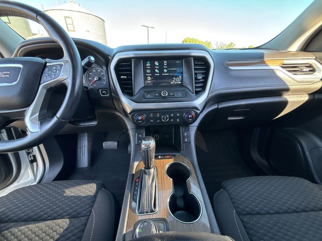 2018 GMC Acadia SLE