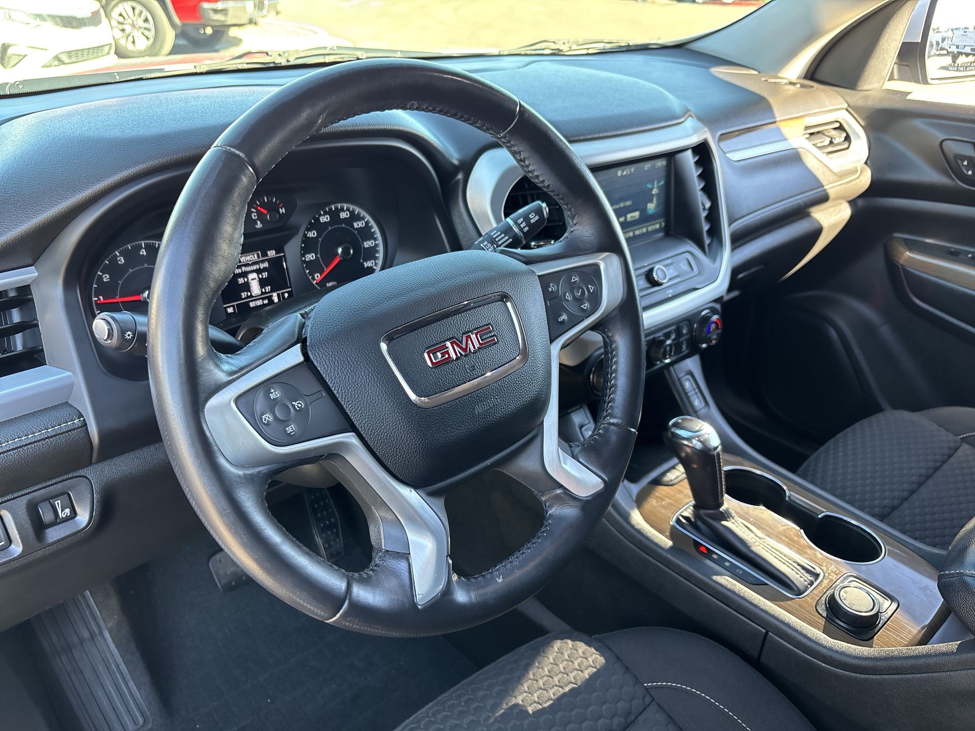 2018 GMC Acadia SLE
