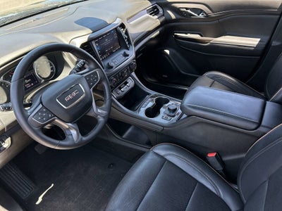 2022 GMC Acadia AT4
