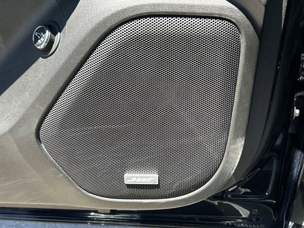 2022 GMC Acadia AT4
