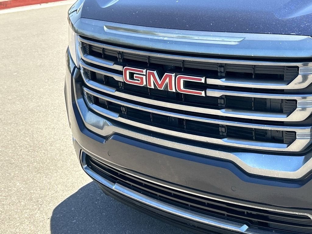 2022 GMC Acadia AT4