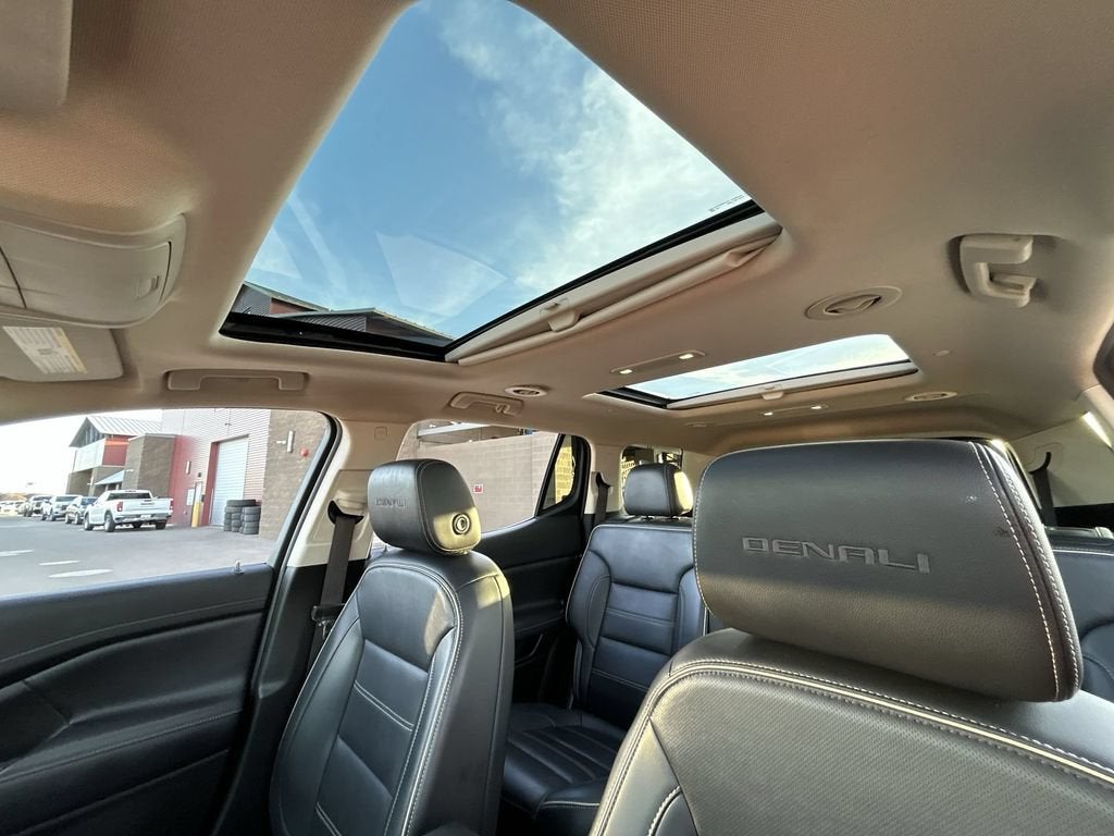 2022 GMC Acadia Denali
