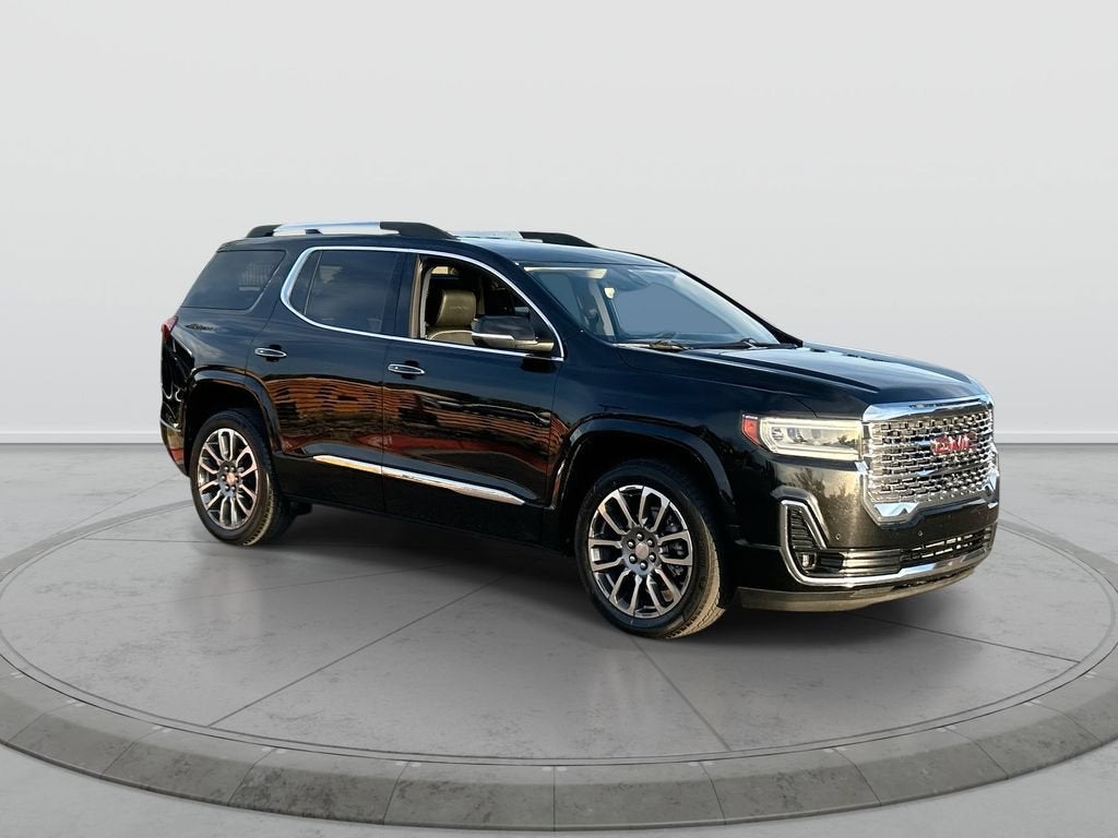 2022 GMC Acadia Denali