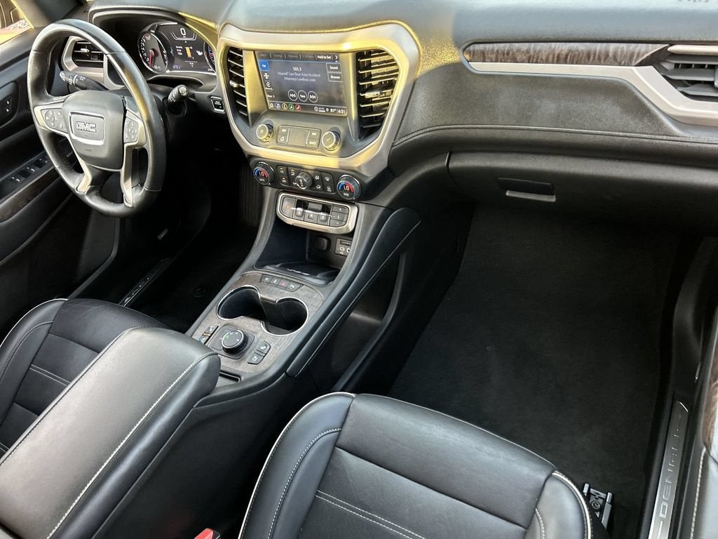 2022 GMC Acadia Denali