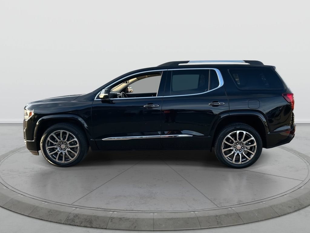 2022 GMC Acadia Denali