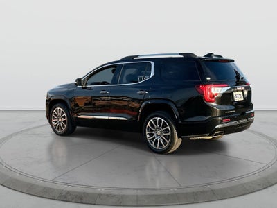 2022 GMC Acadia Denali