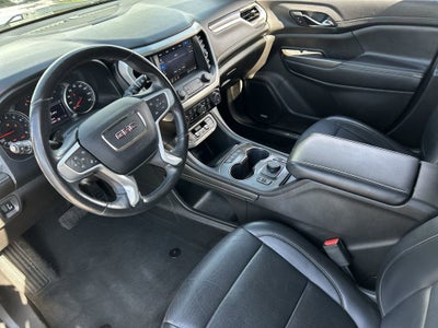 2022 GMC Acadia SLT