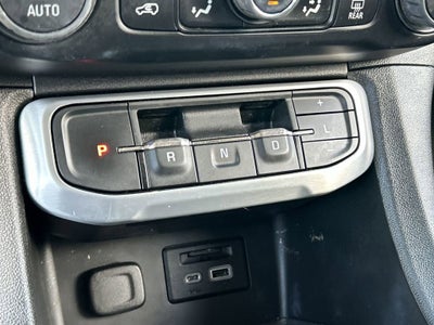 2022 GMC Acadia SLT