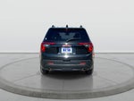 2022 GMC Acadia SLT