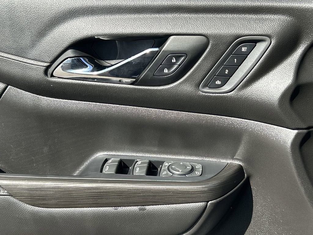 2022 GMC Acadia SLT