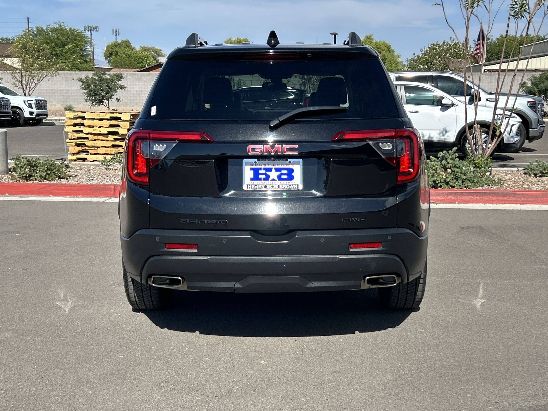 2022 GMC Acadia SLT