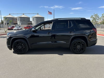 2022 GMC Acadia SLT