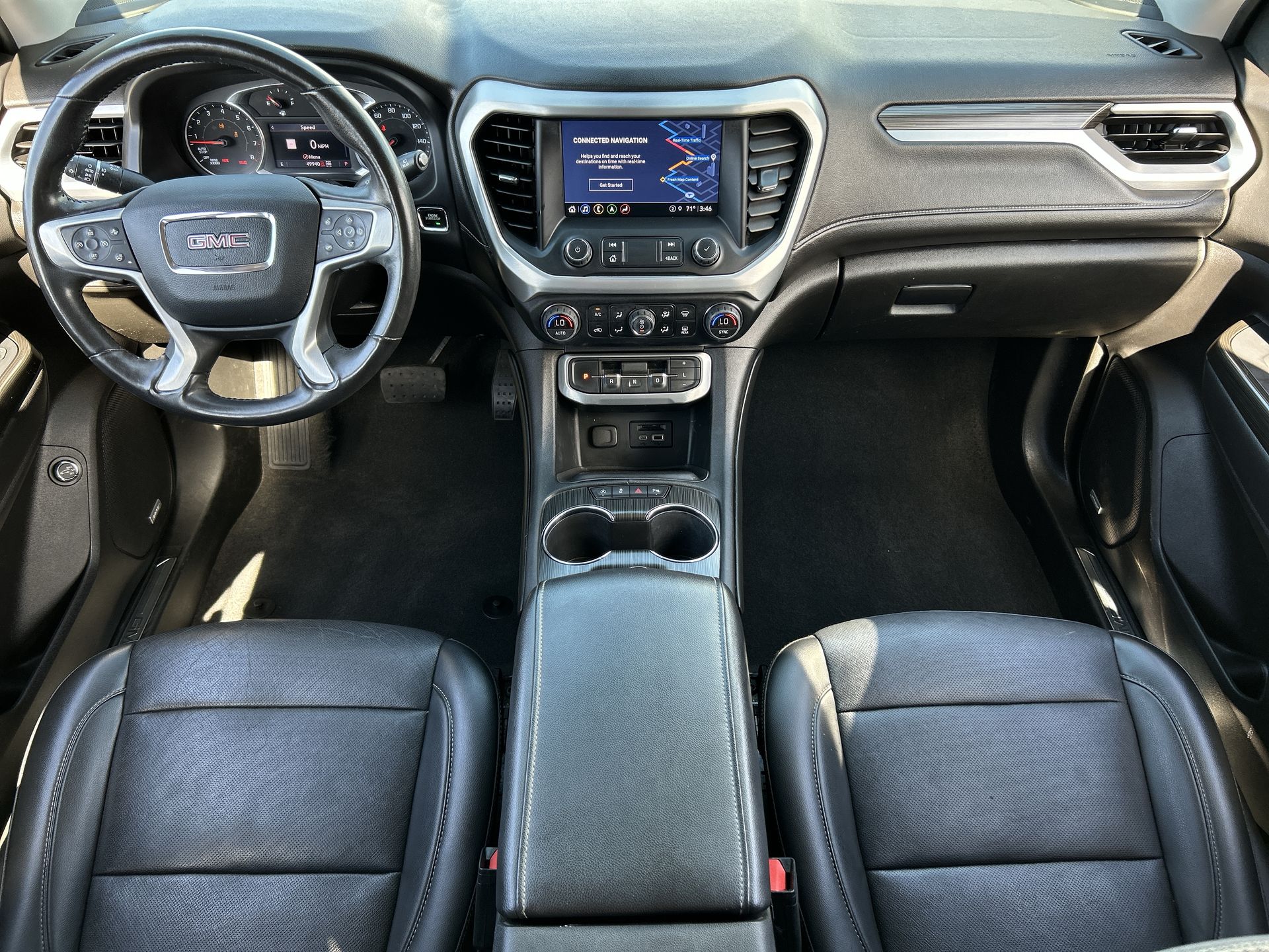 2022 GMC Acadia SLT