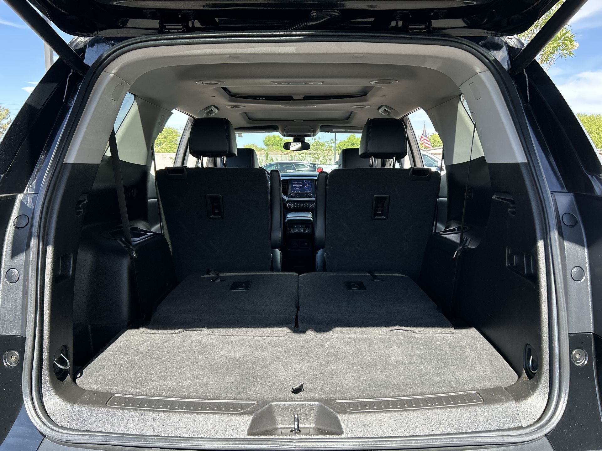 2022 GMC Acadia SLT