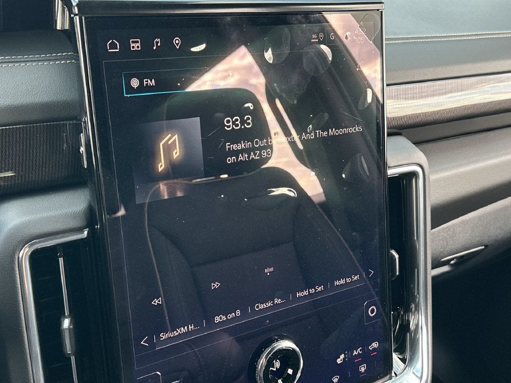 2027 GMC Yukon Elevation