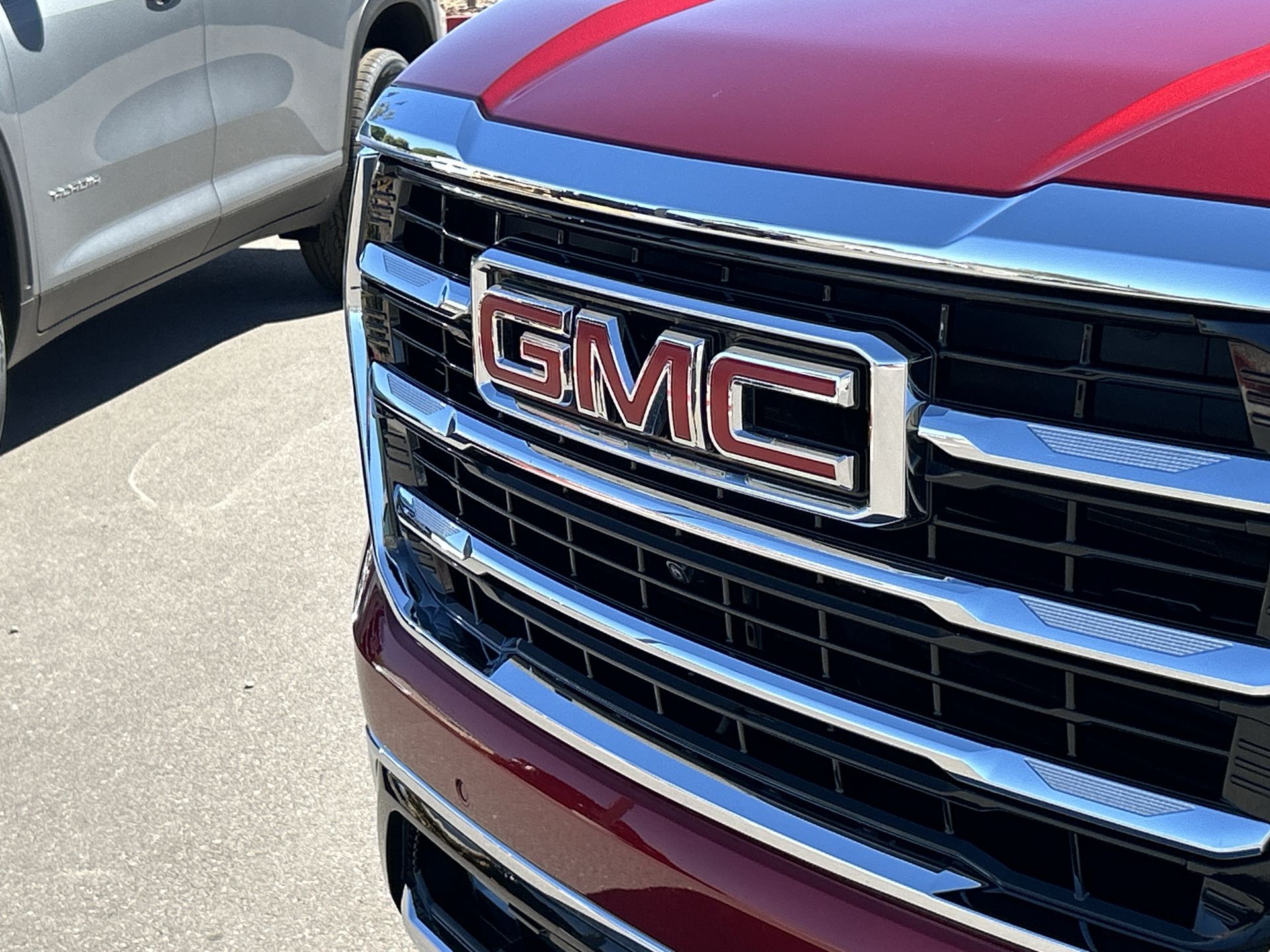 2025 GMC Yukon Elevation
