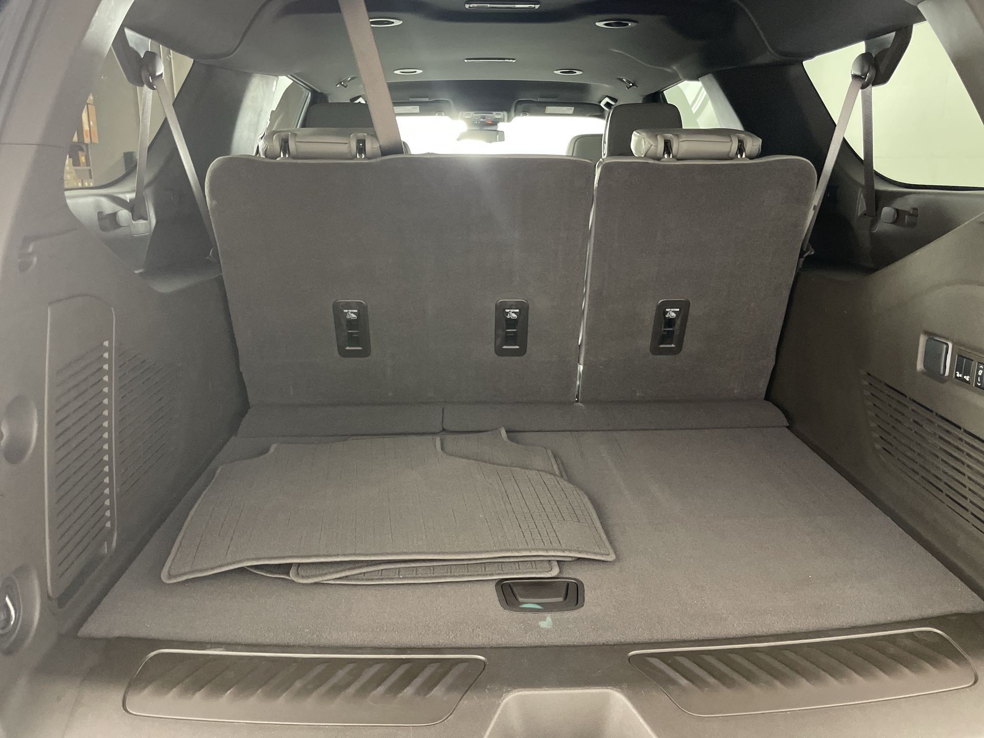 2025 GMC Yukon XL Elevation