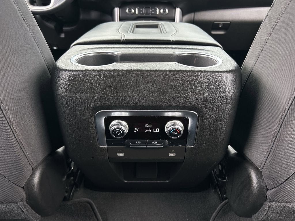 2021 GMC Yukon SLE