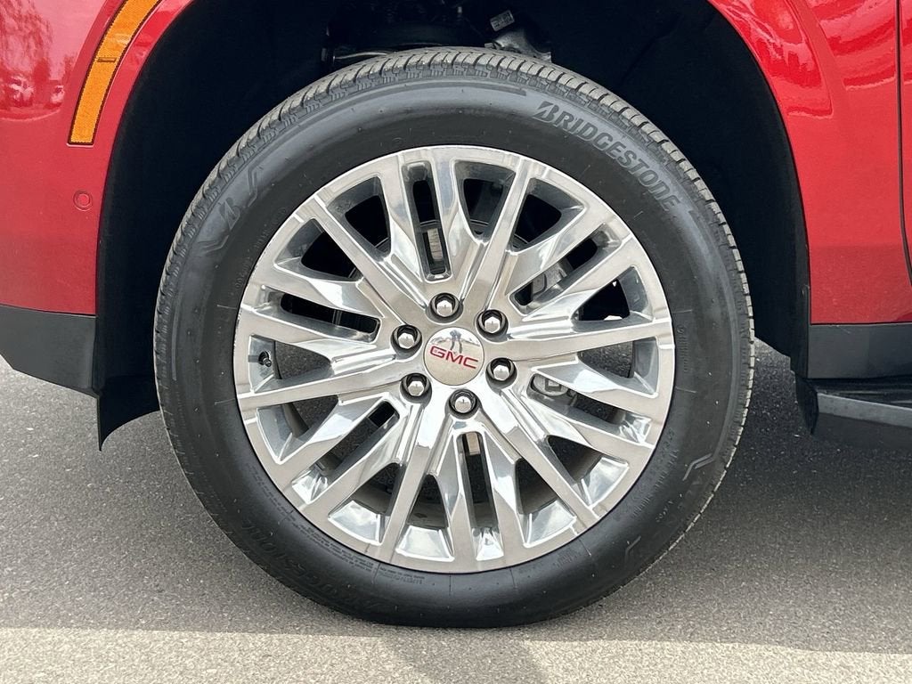 2025 GMC Yukon Elevation