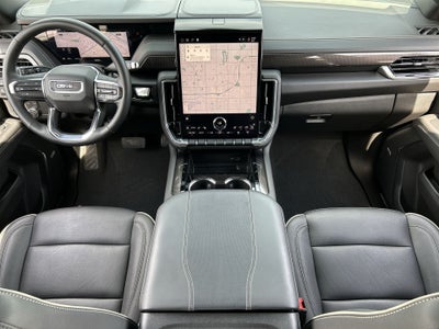 2025 GMC Yukon Elevation