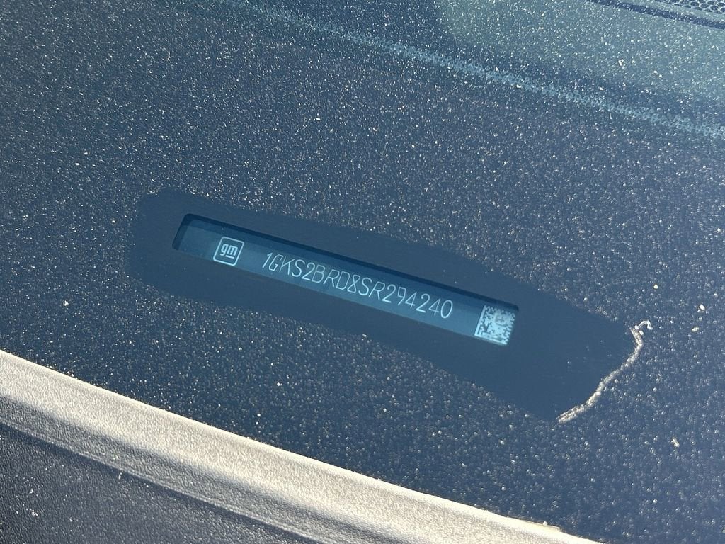 2025 GMC Yukon Elevation